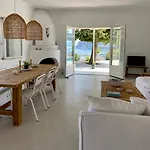 Icelle Sea View Swimming Pool Villa