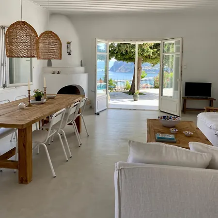 Icelle Sea View Swimming Pool Villa