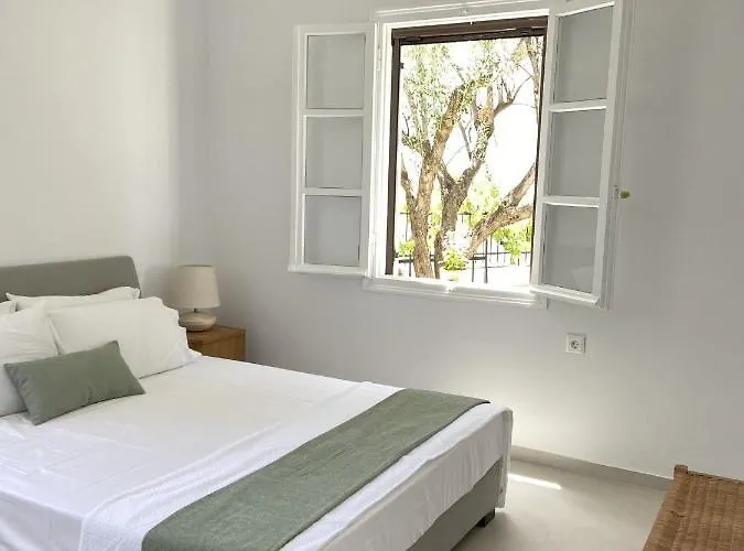 Villa Icelle Sea View Swimming Pool