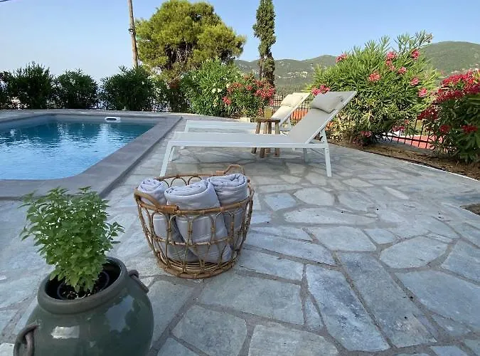 Icelle Sea View Swimming Pool *