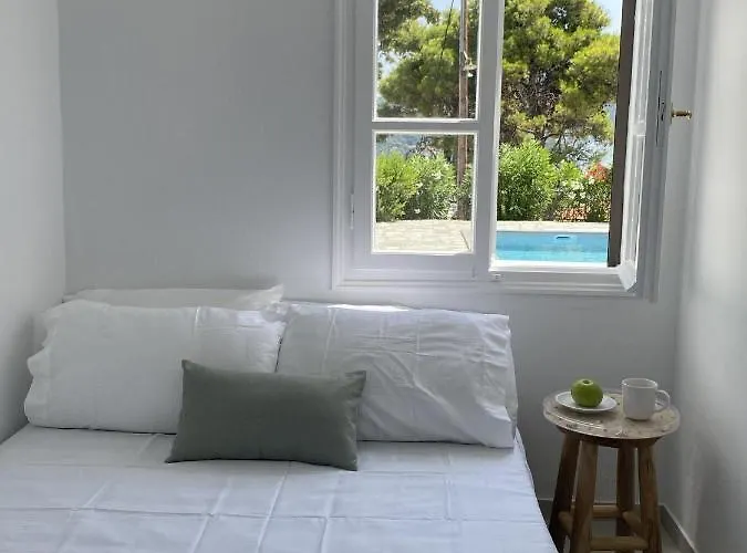 Villa Icelle Sea View Swimming Pool *